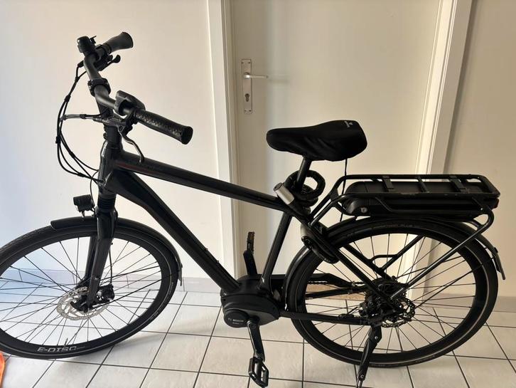 Cannondale Bosch herenfiets, Fietsen en Brommers, Elektrische fietsen, Zo goed als nieuw, Ophalen