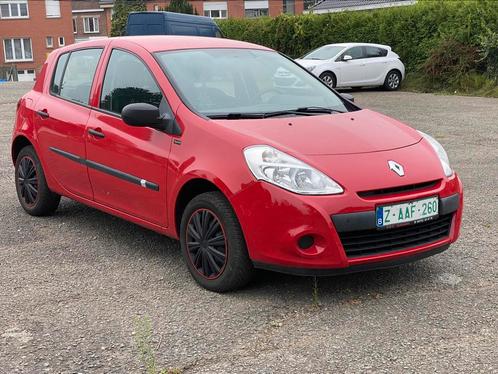 Renault Clio 1.2 Essence, Autos, Renault, Entreprise, Achat, Clio, Essence, Euro 4, Berline, 5 portes, Boîte manuelle, Rouge, Noir