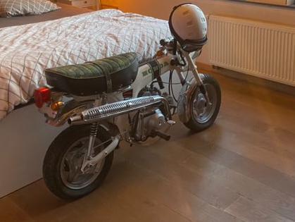 Honda lady/white dax st50 uit aalst, Fietsen en Brommers, Brommers | Honda, Ophalen