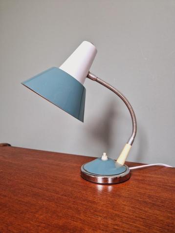 Lampe de bureau vintage en métal laqué bleu et blanc