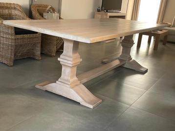 Table de château en chêne massif, Enlèvement, Comme neuf