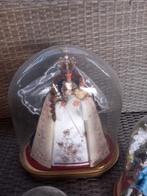 Ovalen stolp beeld met kind (40 cm H ), Enlèvement