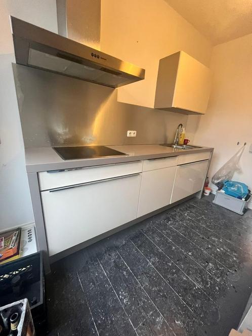 Luxe Dubbelwandige Hoogglans Witte KeukenGEDEMONTEERD, Huis en Inrichting, Keuken | Complete keukens, Zo goed als nieuw, Dubbelwandige keuken