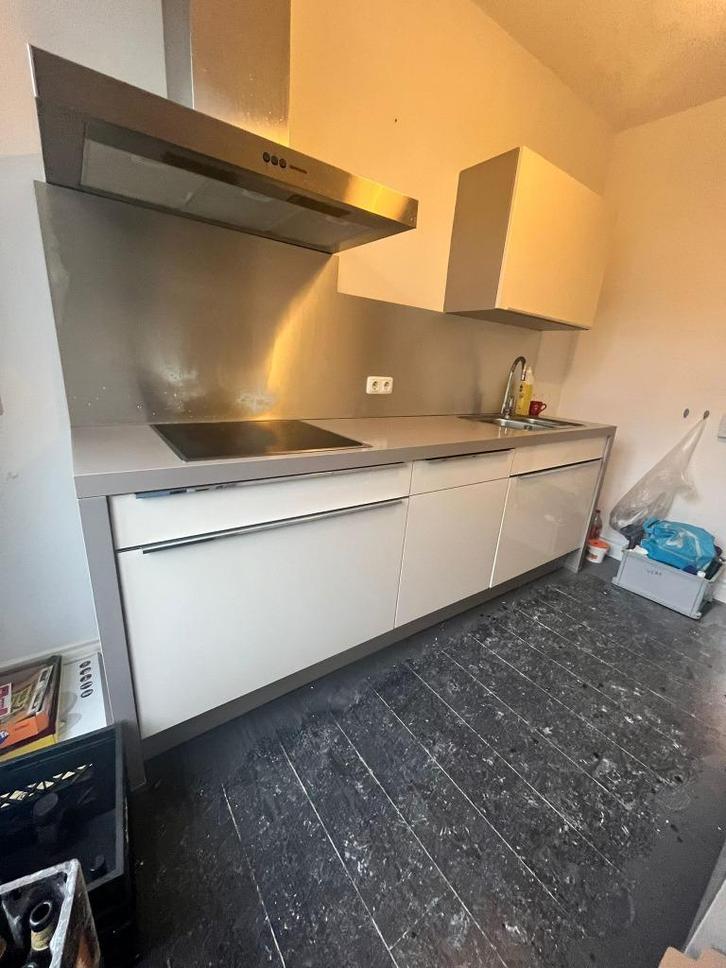 Luxe Dubbelwandige Hoogglans Witte KeukenGEDEMONTEERD, Huis en Inrichting, Keuken | Complete keukens, Zo goed als nieuw, Dubbelwandige keuken