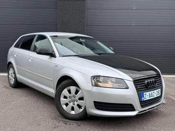 Audi A3 Sportback | 1.6 CR TDI | 1 ste eigenaar | EURO 5, Cuir, Entreprise, Boîte manuelle, Noir