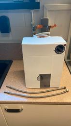 Boiler inventum + 2 flexibels 50 cm, Ophalen, Gebruikt, Boiler