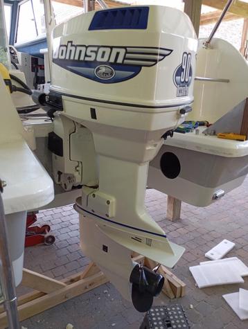 Johnson/Evinrude 90 pk 2-taktmotor in nieuwstaat beschikbaar voor biedingen