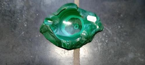 tres belle piece de  Malachite, Verzamelen, Mineralen en Fossielen, Mineraal, Ophalen