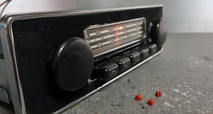 Porsche 911 912 Blaupunkt Emden Radio Oldtimer, Auto diversen, Autoradio's, Zo goed als nieuw, Ophalen of Verzenden