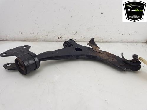 DRAAGARM RECHTS VOOR Ford Focus 3 Wagon (01-2010/01-2020), Auto-onderdelen, Ophanging en Onderstel, Ford, Gebruikt