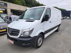 Mercedes Sprinter utilitaire avec 113000 km "Moto46", Auto's, Bestelwagens en Lichte vracht, Voorwielaandrijving, Stof, Zwart