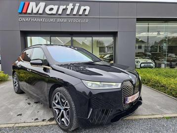 BMW iX M60 22" BOWERS-WILKINS / SKY LOUNGE / TRKHK / FULL beschikbaar voor biedingen