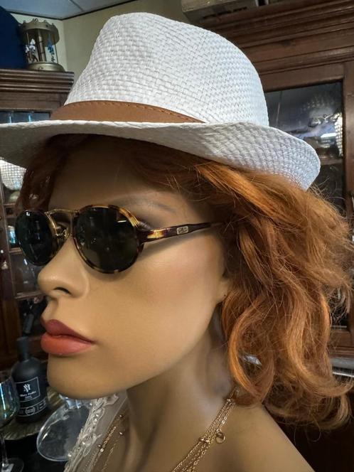 Vintage ovale zonnebril B&L Ray-Ban Cheyenne III W1746 R01, Handtassen en Accessoires, Zonnebrillen en Brillen | Dames, Zo goed als nieuw