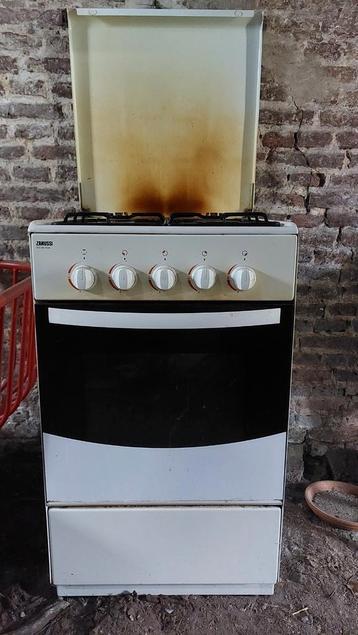 Zanussi - 4 kookplaten, Elektronische apparatuur, Fornuizen, Ophalen, Gebruikt