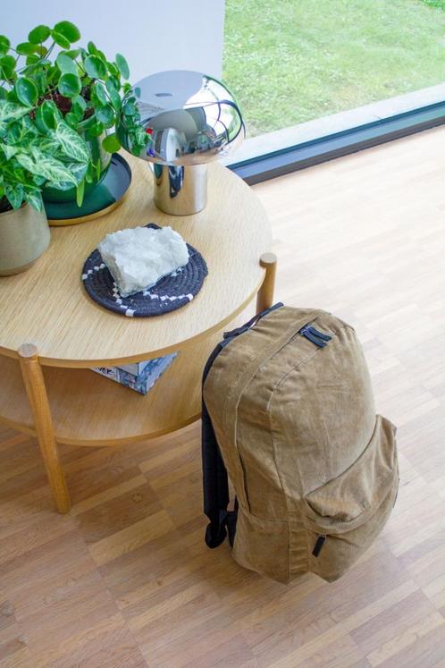 Vans Deana III, Dirt Brown, ribfluwelen rugzak NIEUW!, Handtassen en Accessoires, Tassen | Rugtassen, Nieuw, Overige merken, Minder dan 25 cm