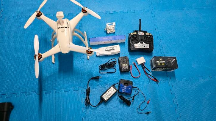 Blade Chroma Drone Pack (BNF) - incl. 2 opladers, Audio, Tv en Foto, Drones, Gebruikt, Ophalen