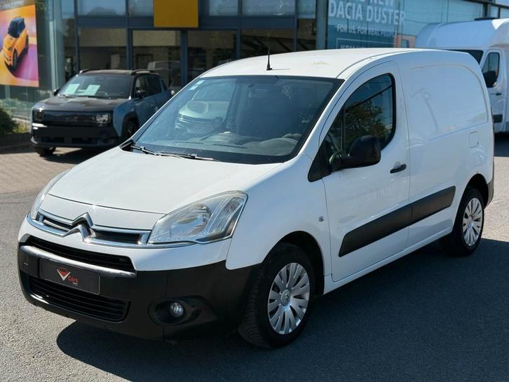 Citroen berlingo lichte vracht airco PERFECTE STAAT+ keuring, Auto's, Bestelwagens en Lichte vracht, Bedrijf, Radio, Diesel, Euro 5