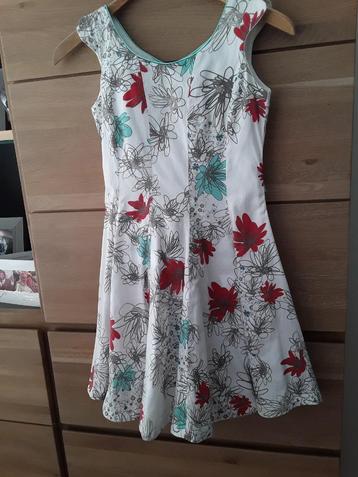 Kinderkleding  beschikbaar voor biedingen