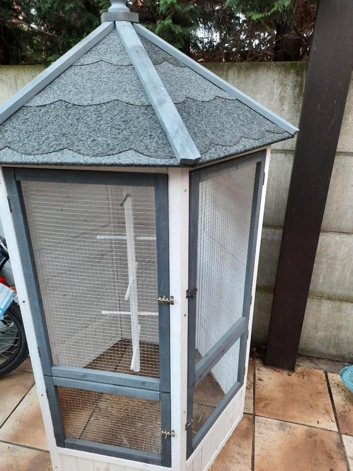 Voliere, Animaux & Accessoires, Oiseaux | Cages & Volières, Comme neuf, Volière, Bois, Enlèvement