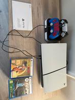 Ps5 slim met disc 2 controlers en laadstation, 2 spelletjes, Games en Spelcomputers, Spelcomputers | Nintendo DS, Ophalen, Zo goed als nieuw