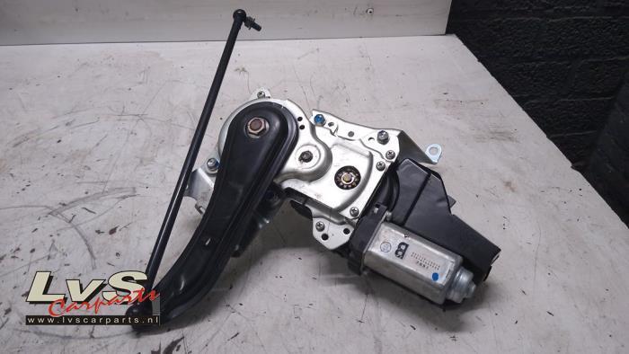 Achterklep motor van een Mitsubishi Outlander, Auto-onderdelen, Carrosserie, Mitsubishi, Gebruikt, 3 maanden garantie, Ophalen of Verzenden