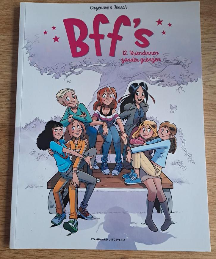 12 - Bff's - Vriendinnen zonder grenzen, Livres, BD, Comme neuf, Une BD, Enlèvement ou Envoi