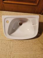 Kleine lavabo, Doe-het-zelf en Bouw, Ophalen, Zo goed als nieuw, Steen, Wastafel