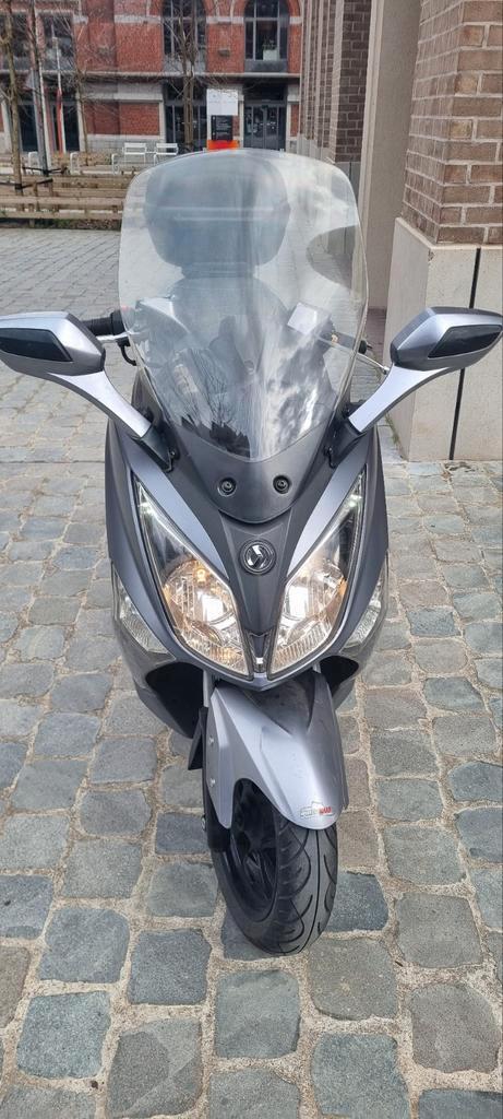 Sym joymax 125cc, Fietsen en Brommers, Scooters | Kymco, Zo goed als nieuw, Ophalen