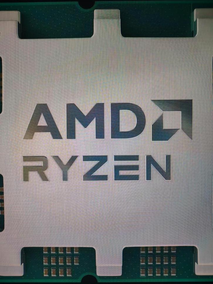 RYZEN 5 7600 PROCESSOR, Informatique & Logiciels, Processeurs, Comme neuf, Enlèvement