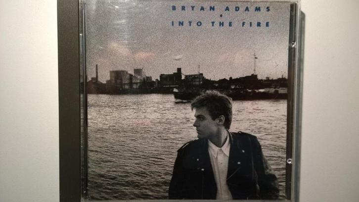 Bryan Adams - Into The Fire, CD & DVD, CD | Rock, Comme neuf, Pop rock, Enlèvement ou Envoi