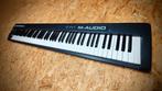 M-AUDIO keystation 88 II - midi keyboard (piano), Enlèvement, Comme neuf