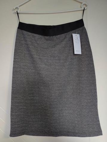 Jupe à carreaux gris, taille M, Taille 38/40 (M), Gris, Enlèvement ou Envoi, Longueur genou