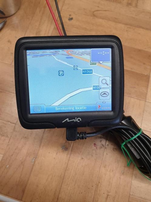 jw1160: GPS navigatie mio Moov M315  ouder model, maar nog g, Hobby en Vrije tijd, Elektronica-componenten, Ophalen of Verzenden