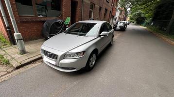Volvo s40 benzine 156.000km beschikbaar voor biedingen