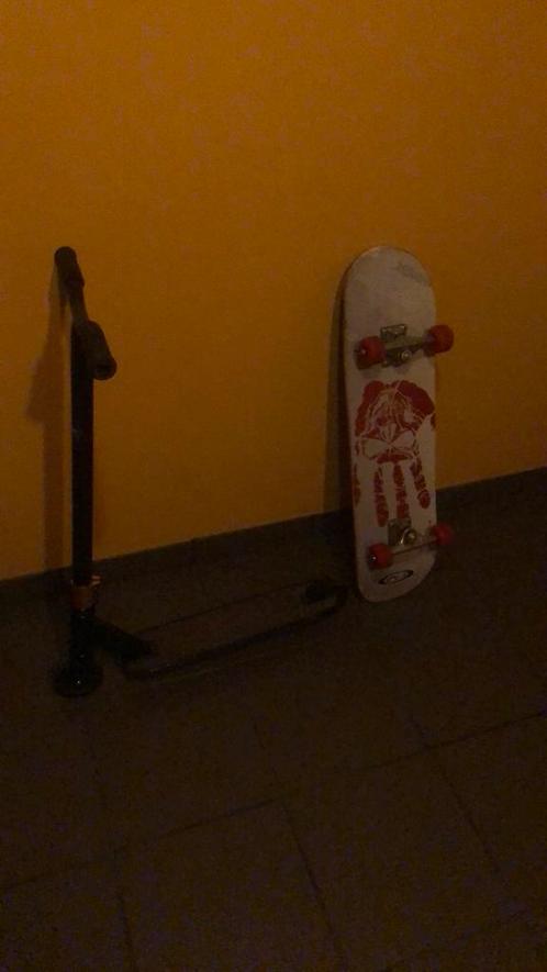Skatebord+stuntstep, Fietsen en Brommers, Steps, Zo goed als nieuw, Ophalen of Verzenden