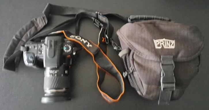 Lot digitale camera's en accessoires (apart verkrijgbaar), Audio, Tv en Foto, Fotocamera's Digitaal, Gebruikt, Ophalen of Verzenden