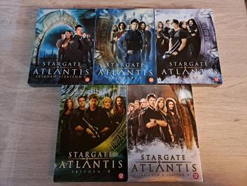 Stargate Atlantis Complete Serie beschikbaar voor biedingen