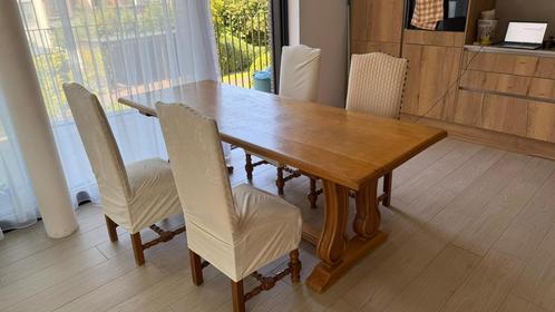Masieve houten tafel + 6 stoelen, Huis en Inrichting, Tafels | Eettafels, Zo goed als nieuw, Ophalen