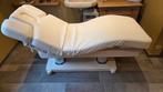 Elektrische massagetafel / behandeltafel met verwarming, Sport en Fitness, Ophalen, Gebruikt, Massagetafel
