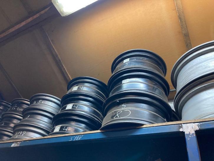 jantes de voiture, Autos : Divers, Autos divers Autre, Enlèvement