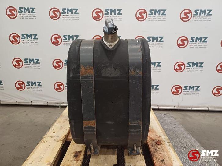 Occ AdBluetank Mercedes, Auto-onderdelen, Vrachtwagen-onderdelen, Mercedes-Benz, Brandstofsystemen, Gebruikt