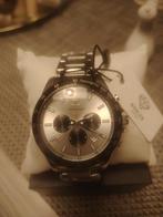 Nieuw horloge van  HODLER, Enlèvement