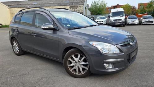 Hyndai i30 2009 - 630.000km 1.6 diesel, Auto's, Hyundai, Bedrijf, i30, Diesel, Ophalen