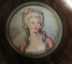 Portrait miniature ancien peint à la main d'une dame /16, Enlèvement ou Envoi