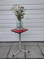 Vintage tafeltje in formica - retro plantentafel - krukje, 25 tot 50 cm, Gebruikt, Vintage, Minder dan 50 cm