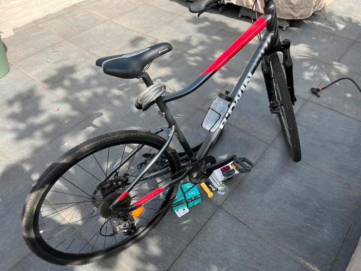 Sportieve riverside hybride fiets 500 maat M incl accesoires, Fietsen en Brommers, Fietsen | Heren | Herenfietsen, Zo goed als nieuw