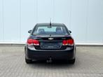 ✅ Chevrolet Cruze 1.6i GARANTIE Airco Navi CruiseC Parksens, Voorwielaandrijving, Stof, Zwart, 4 cilinders