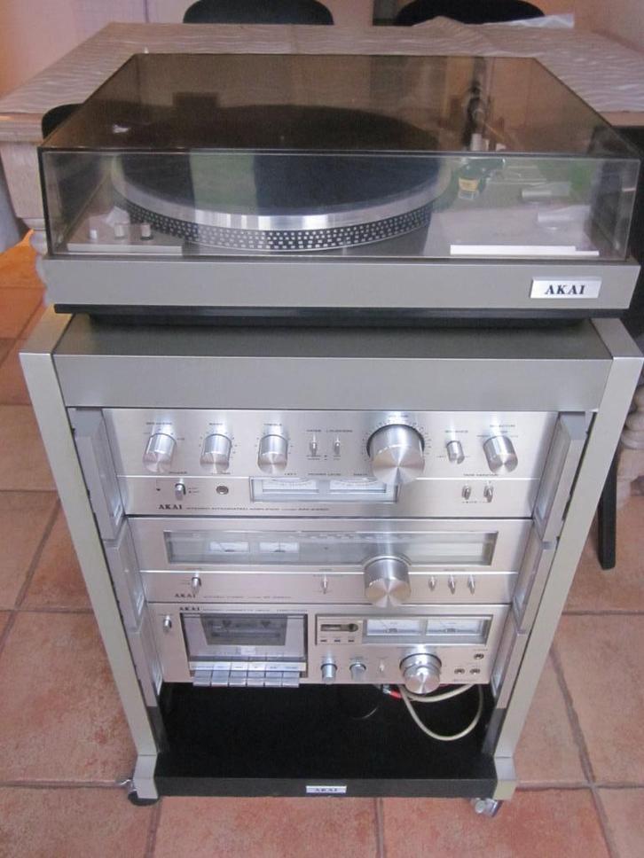 AKAI  rack   4 stuks. + JBL boxen, Audio, Tv en Foto, Stereoketens, Gebruikt, Cassettedeck, Tuner of Radio, Akai, Losse componenten