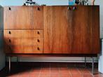 Midcentury teak highboard kast met chroom pootjes, Ophalen, Zo goed als nieuw