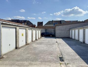   garagebox gemetst  beschikbaar voor biedingen